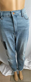 DISTRESSED HIGH RISE FIT JEAN