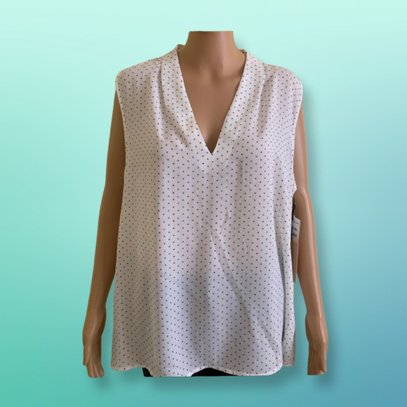V-Neck Sleeveless Top HALOGEN®