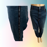 TOMMY ADAPTIVE LOGO TAPE JEGGING